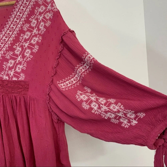 American Eagle Babydoll Top Small Pink Embroidered Crop Flowy Boho Fairy Gauzy - Picture 3 of 10